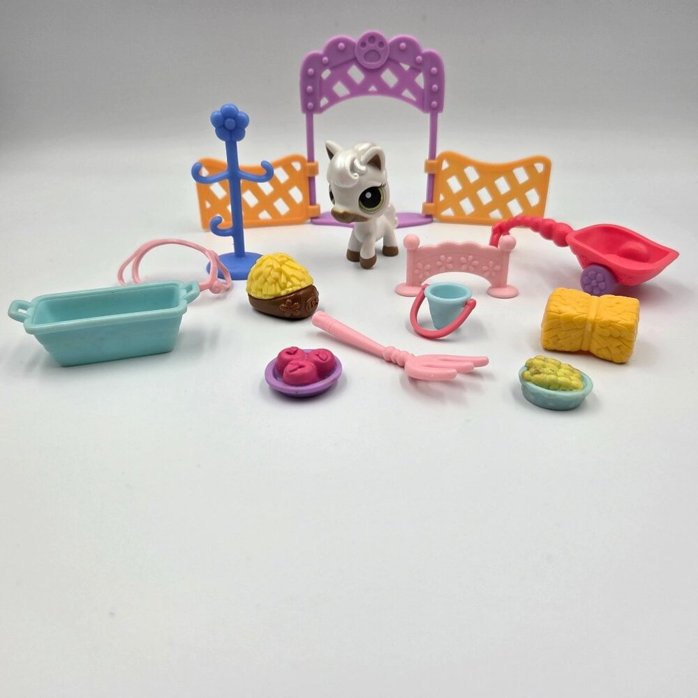 Littlest Pet Shop Horse 338 White Brown Pony Raceabout Ranch Accessories Lot